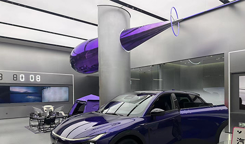 極越車展不銹鋼裝置雕塑