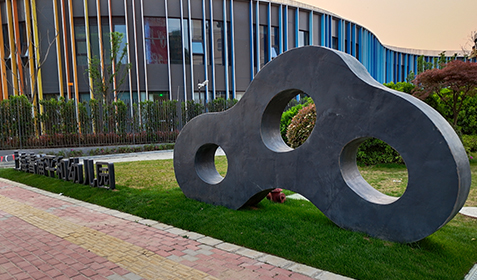 上海青浦平和幼兒園鑄銅標(biāo)識(shí)雕塑